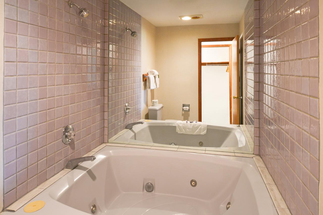 Americas Best Value Inn Plattsburgh - thumb 27