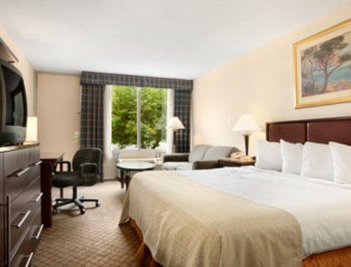 Ramada By Wyndham Fishkill - thumb 17