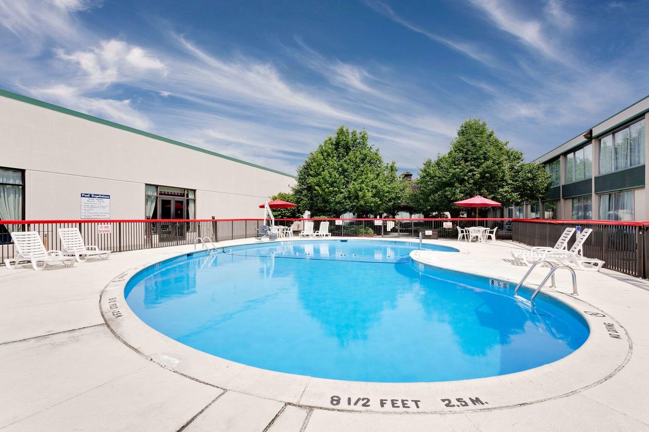 Ramada By Wyndham Fishkill - thumb 37