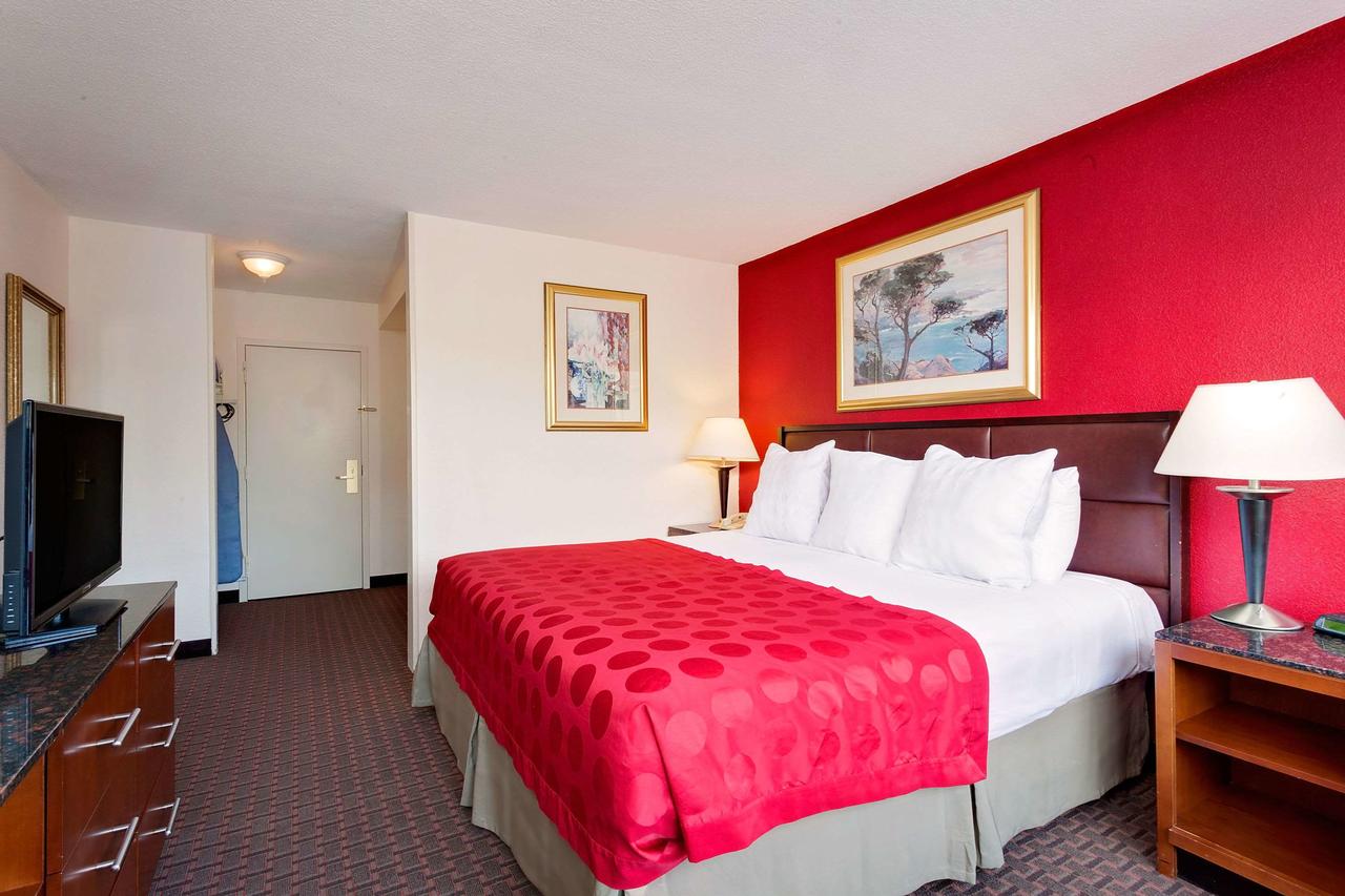 Ramada By Wyndham Fishkill - thumb 26