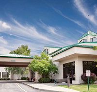 Ramada by Wyndham Fishkill - USA Accommodation