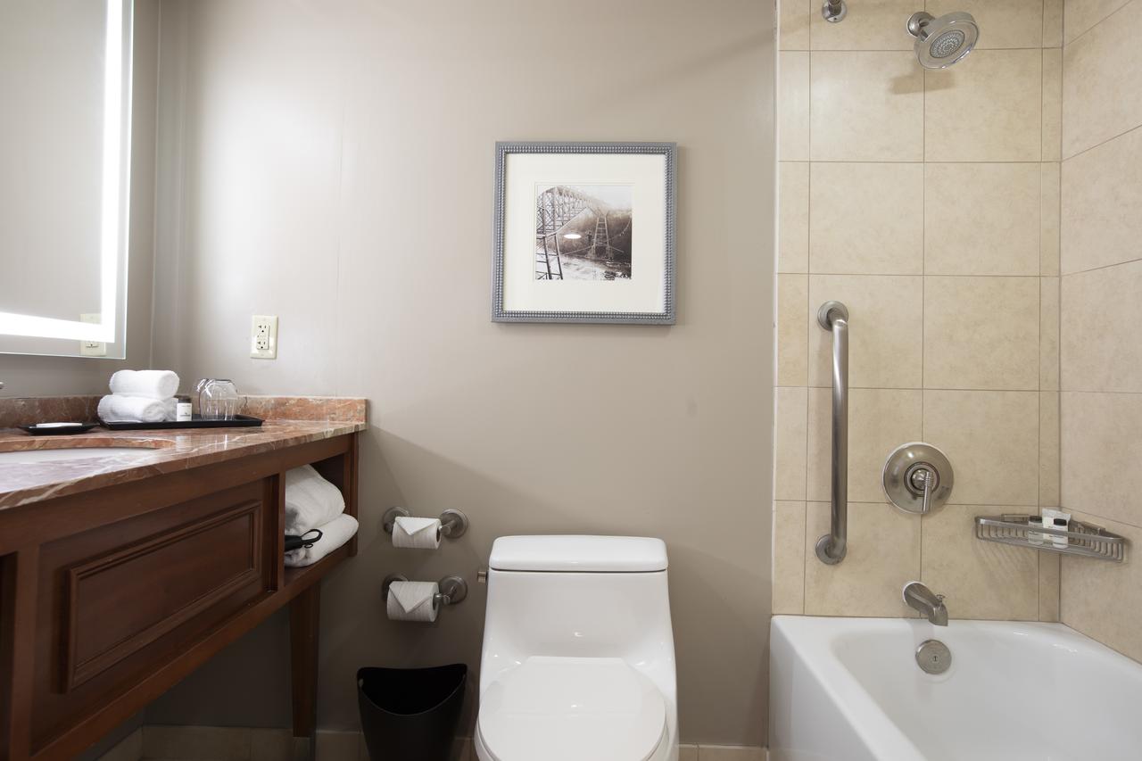 Sheraton Niagara Falls - thumb 8