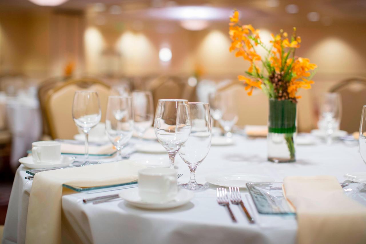 Sheraton Niagara Falls - thumb 38