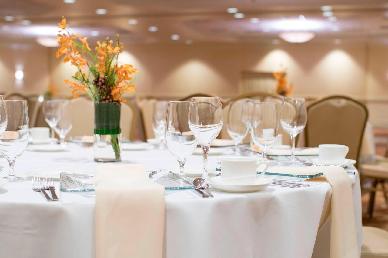 Sheraton Niagara Falls - thumb 33