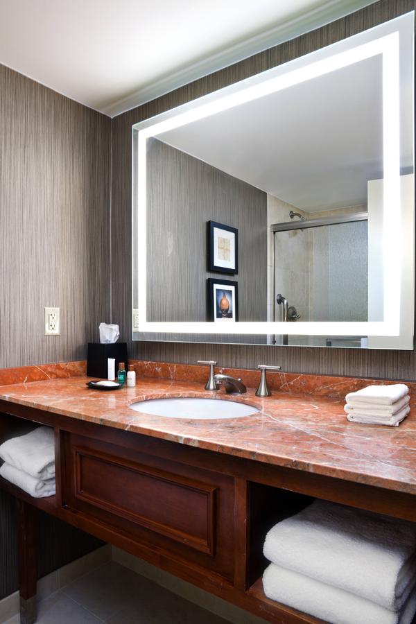 Sheraton Niagara Falls - thumb 7