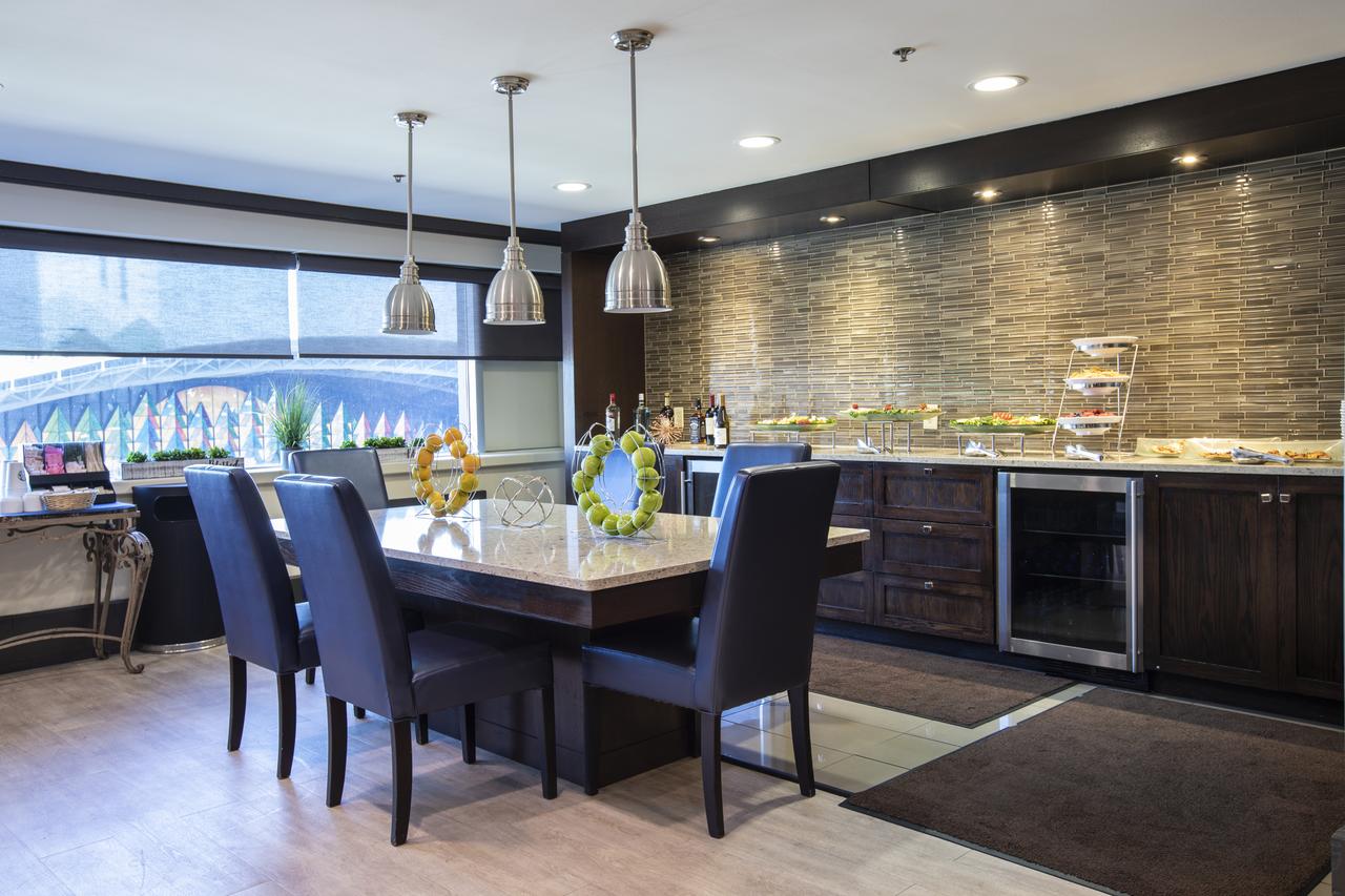 Sheraton Niagara Falls - thumb 14