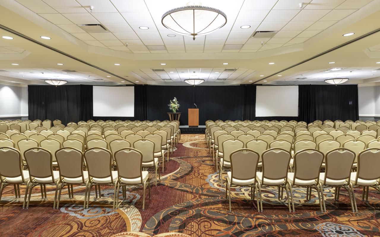 Sheraton Niagara Falls - thumb 26