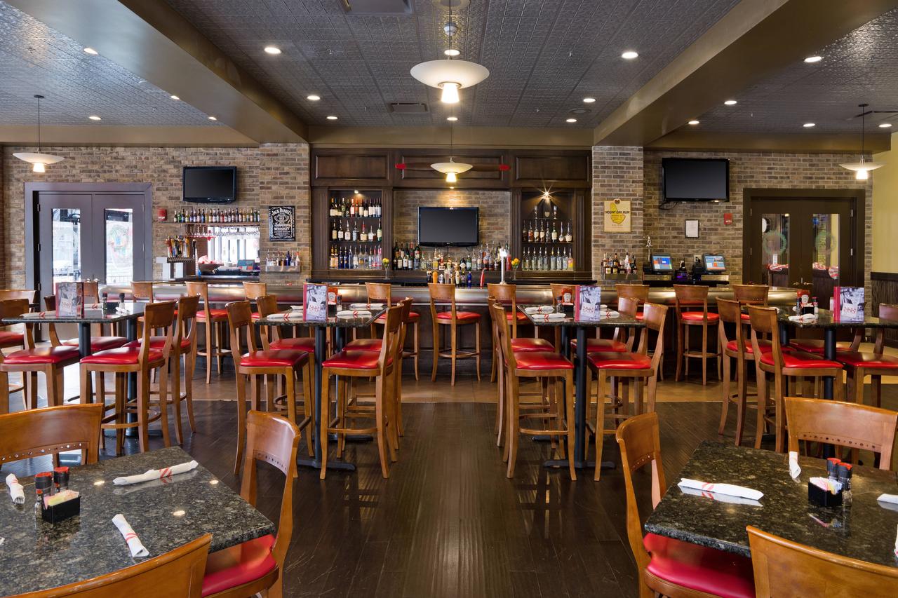 Sheraton Niagara Falls - thumb 22