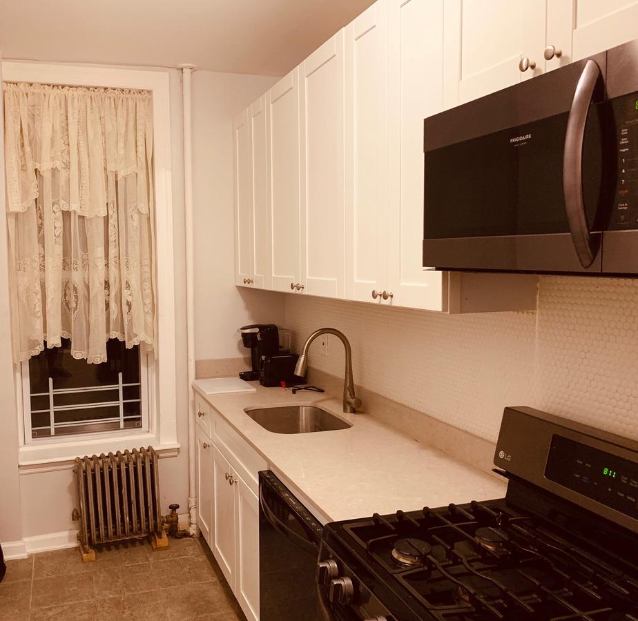 2 BR CLASSY BROOKLYN APT-10 Mins From BARCLAYS CENTER! - thumb 2