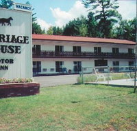 Carriage House Motor Inn - USA Accommodation