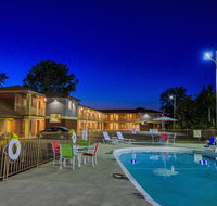 Aarya Hotel By Niagara Fashion Outlets - USA Accommodation