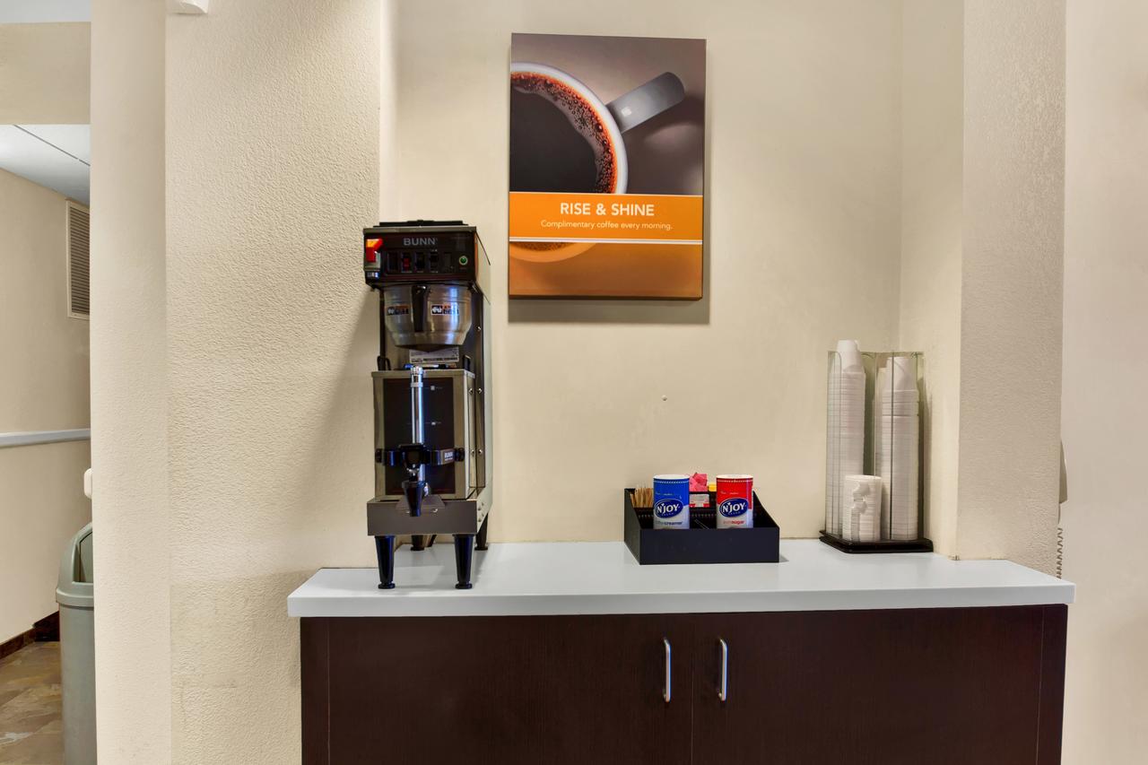 Motel 6 Niagara Falls - New York - thumb 16