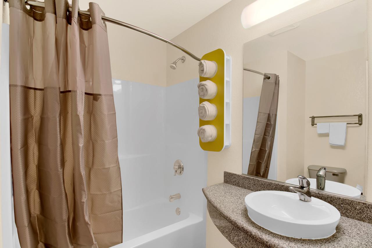 Motel 6 Niagara Falls - New York - thumb 9