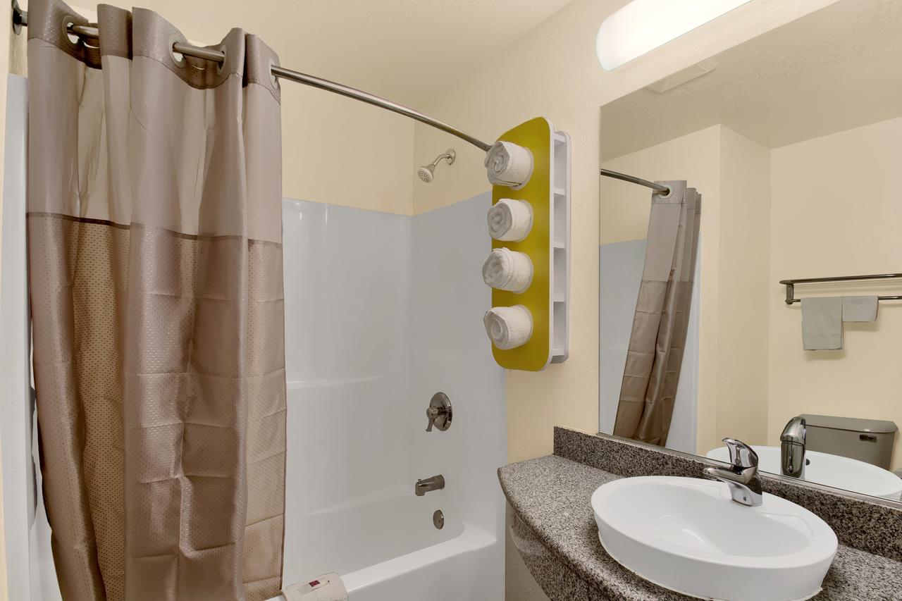 Motel 6 Niagara Falls - New York - thumb 10