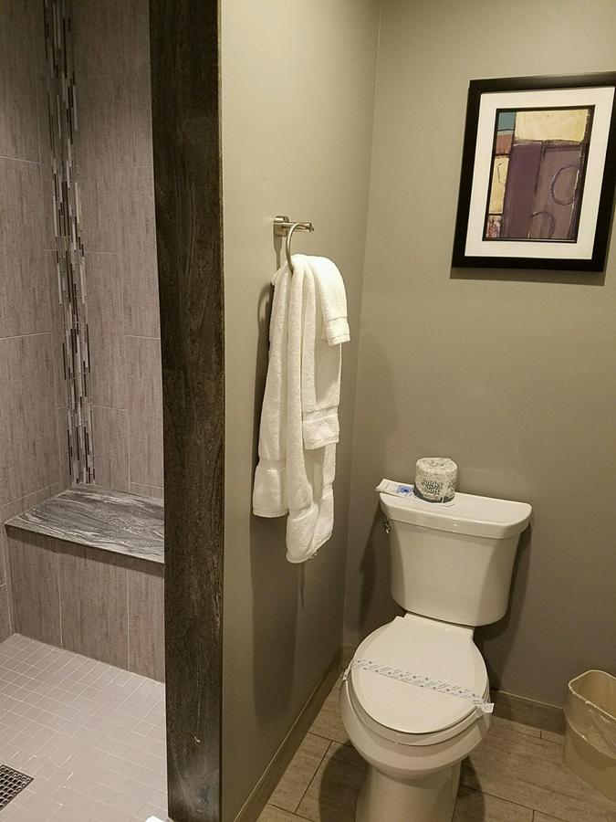Best Western On The Avenue - thumb 17