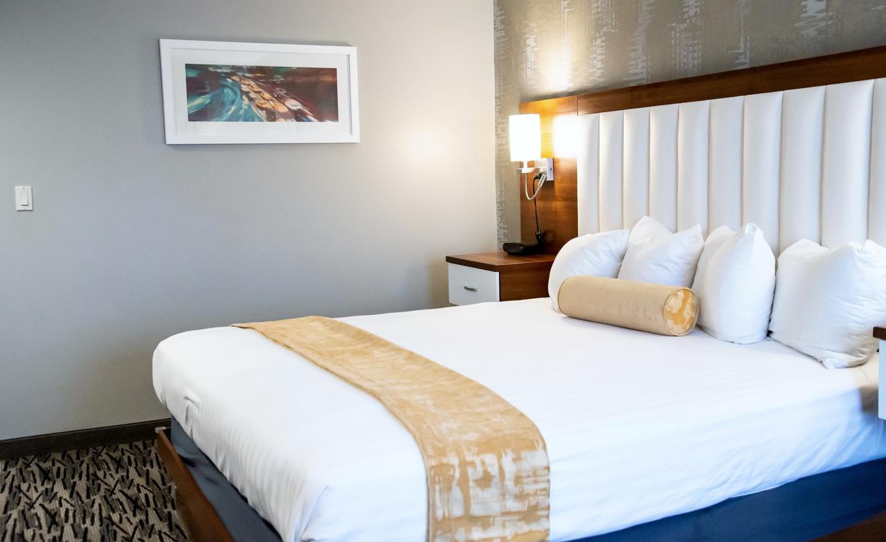 Best Western On The Avenue - thumb 13