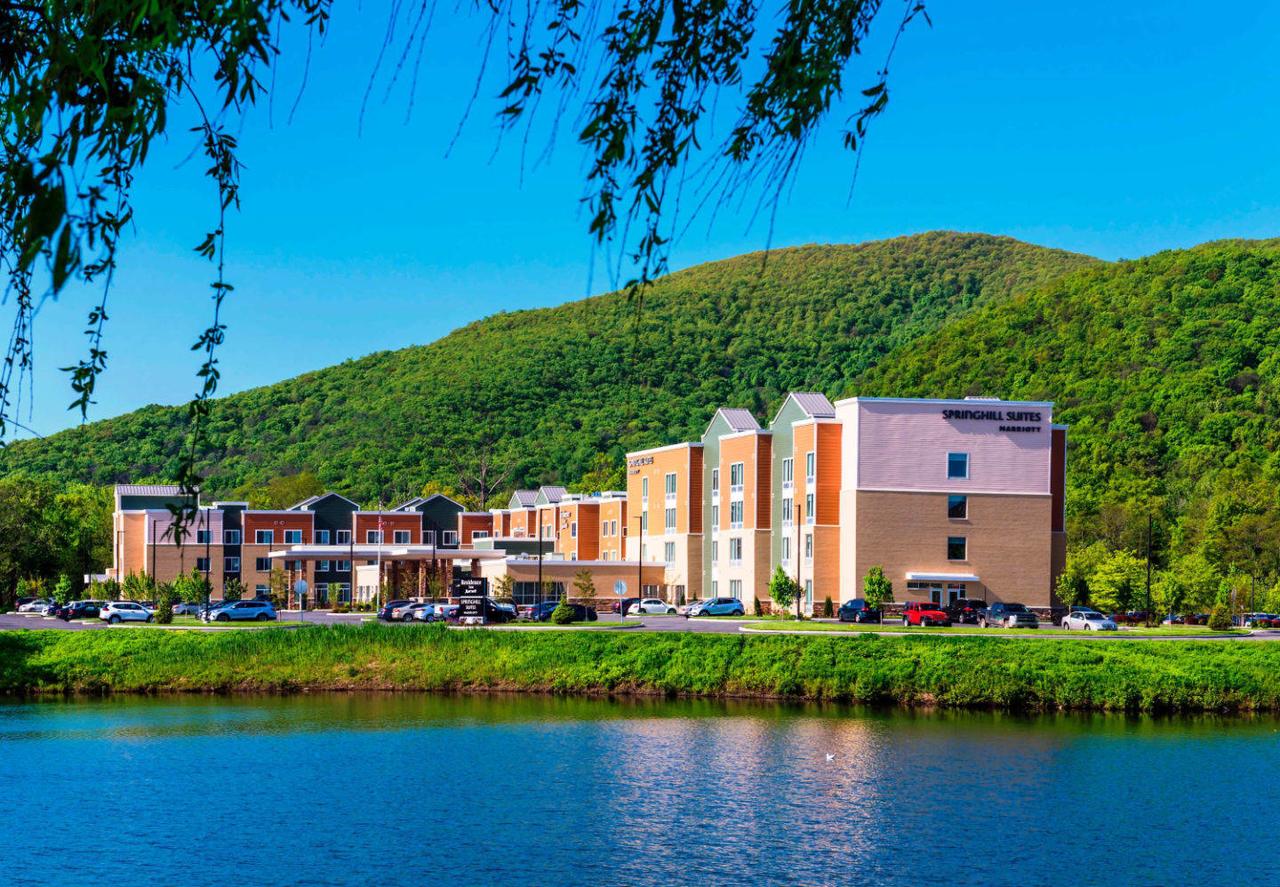 SpringHill Suites By Marriott Fishkill - thumb 0