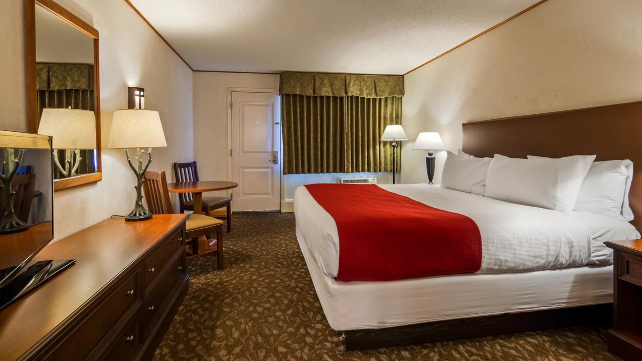 Best Western Adirondack Inn - thumb 18
