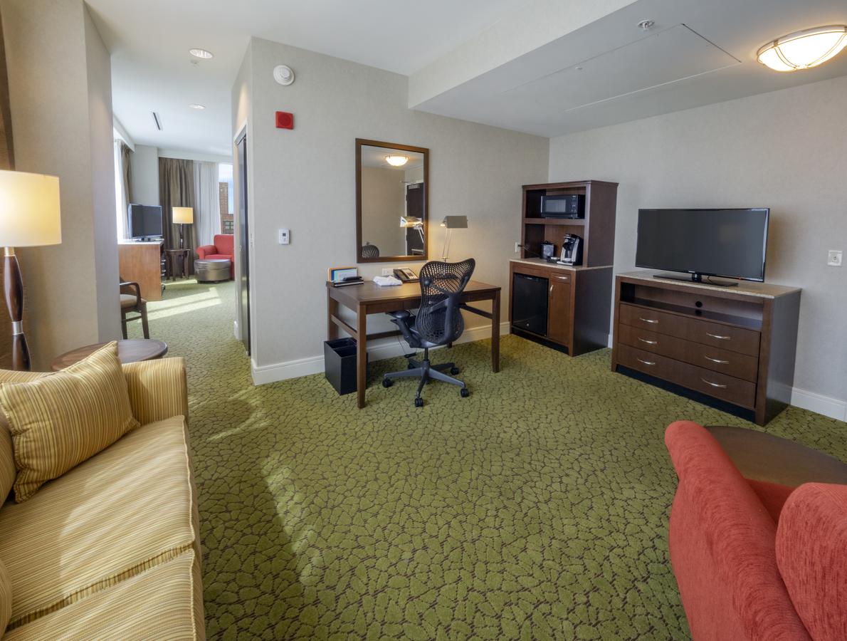 The Hilton Garden Inn Buffalo-Downtown - thumb 27