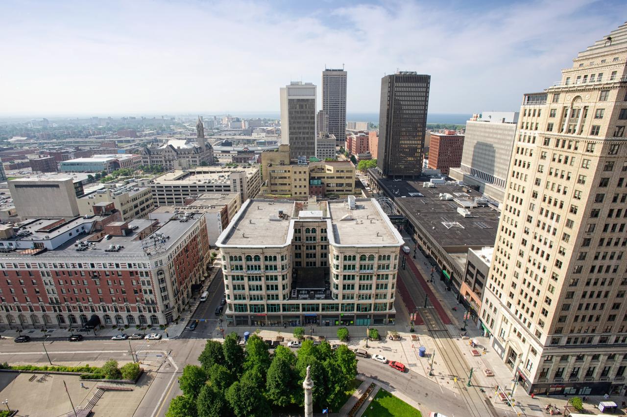 The Hilton Garden Inn Buffalo-Downtown - thumb 44