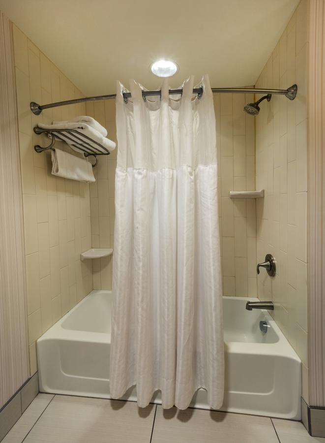 The Hilton Garden Inn Buffalo-Downtown - thumb 22