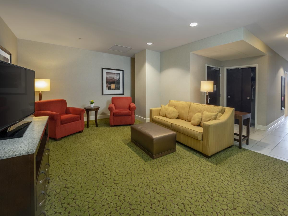 The Hilton Garden Inn Buffalo-Downtown - thumb 18