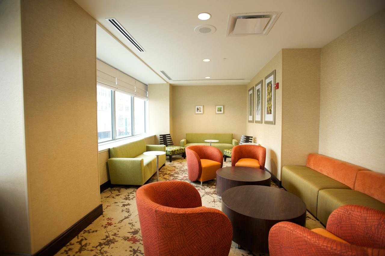 The Hilton Garden Inn Buffalo-Downtown - thumb 35