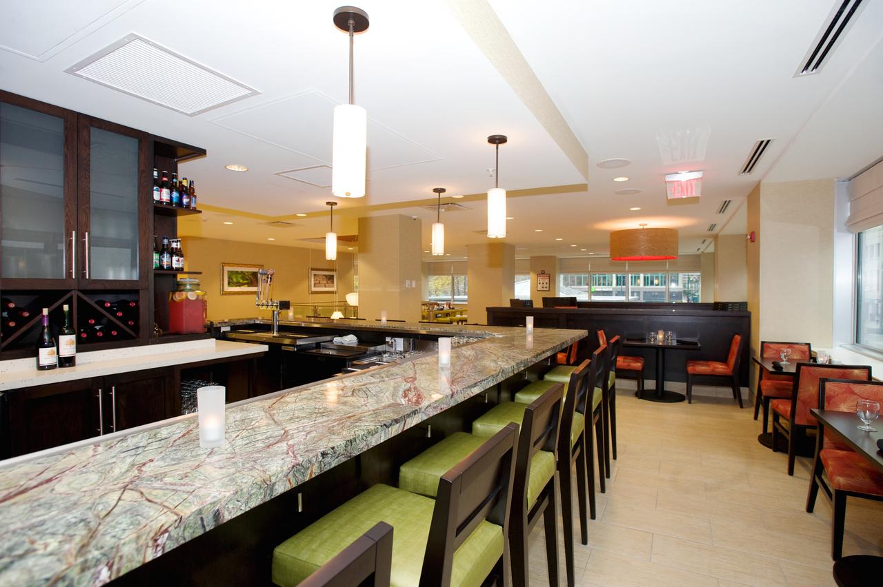 The Hilton Garden Inn Buffalo-Downtown - thumb 36