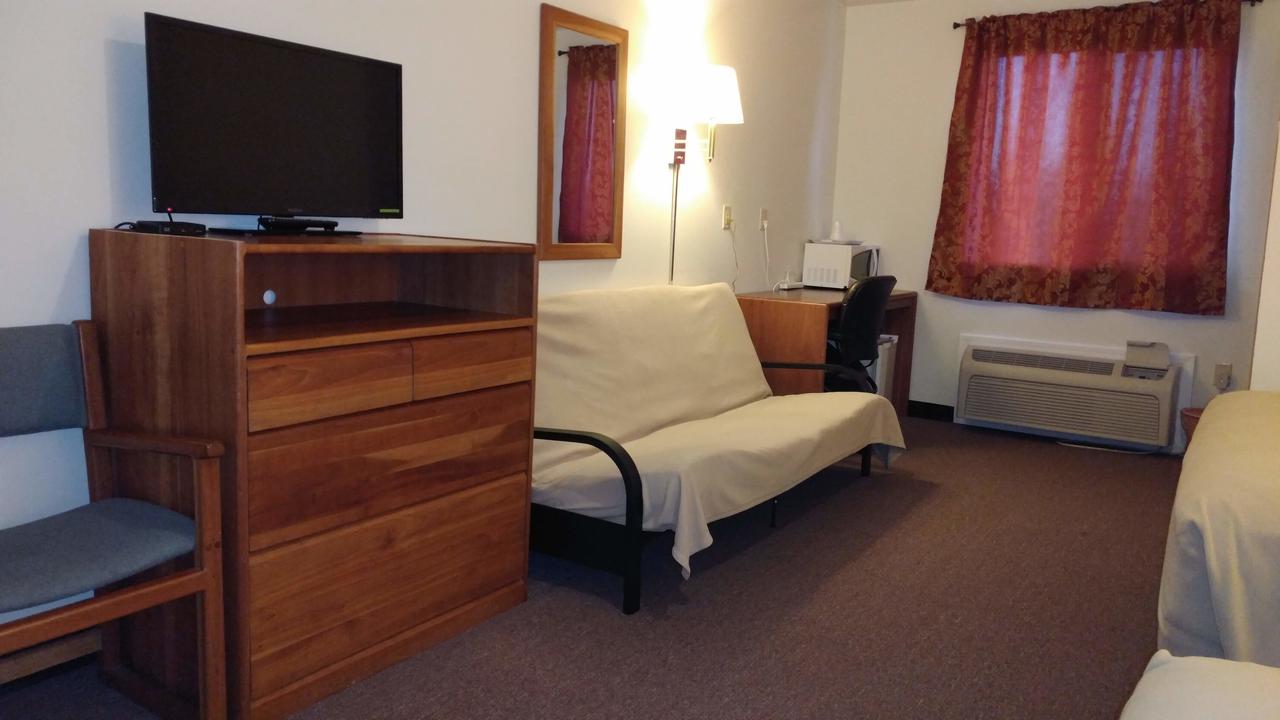 Stay Inn And Suites - thumb 24