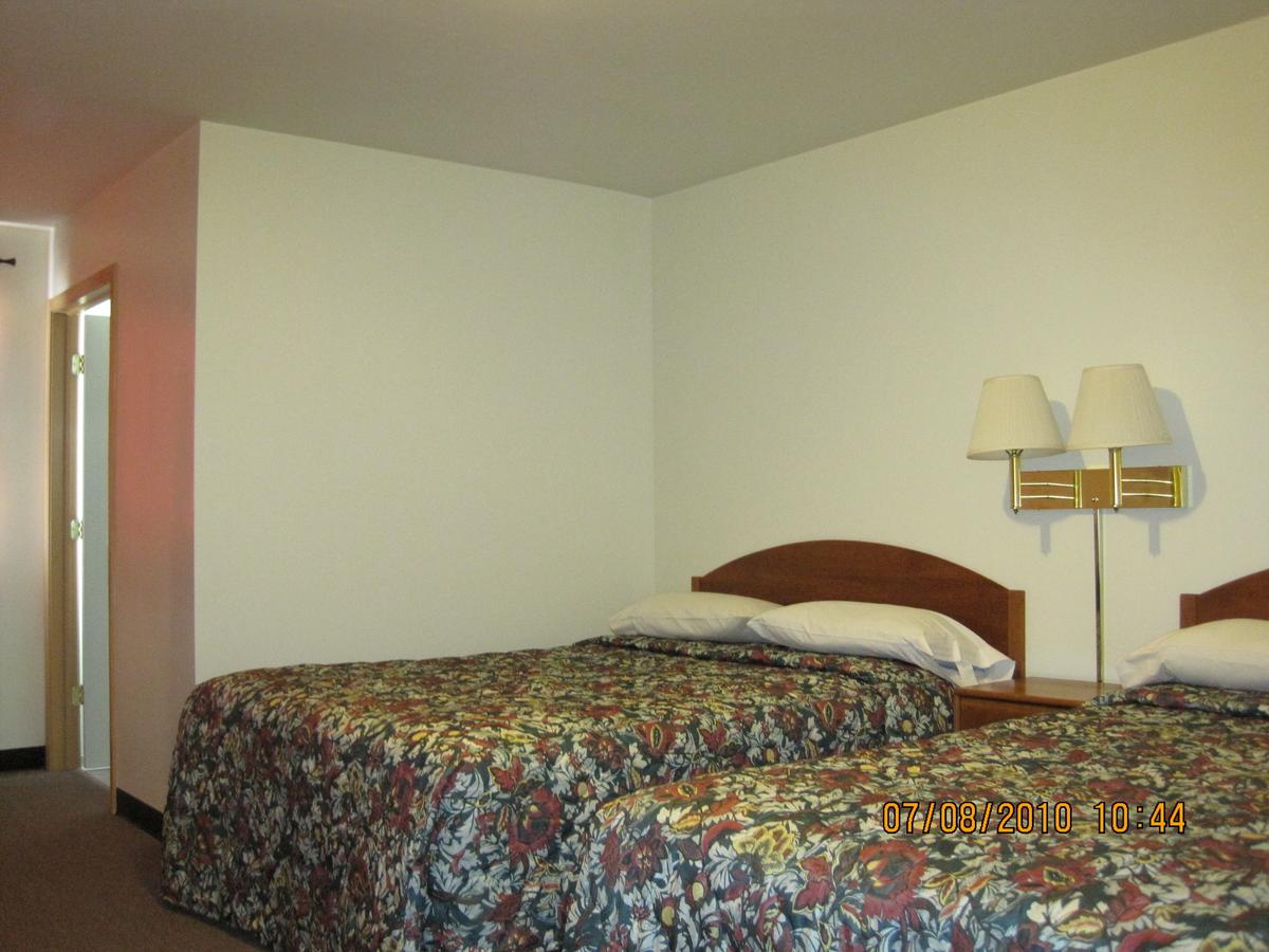 Stay Inn And Suites - thumb 25