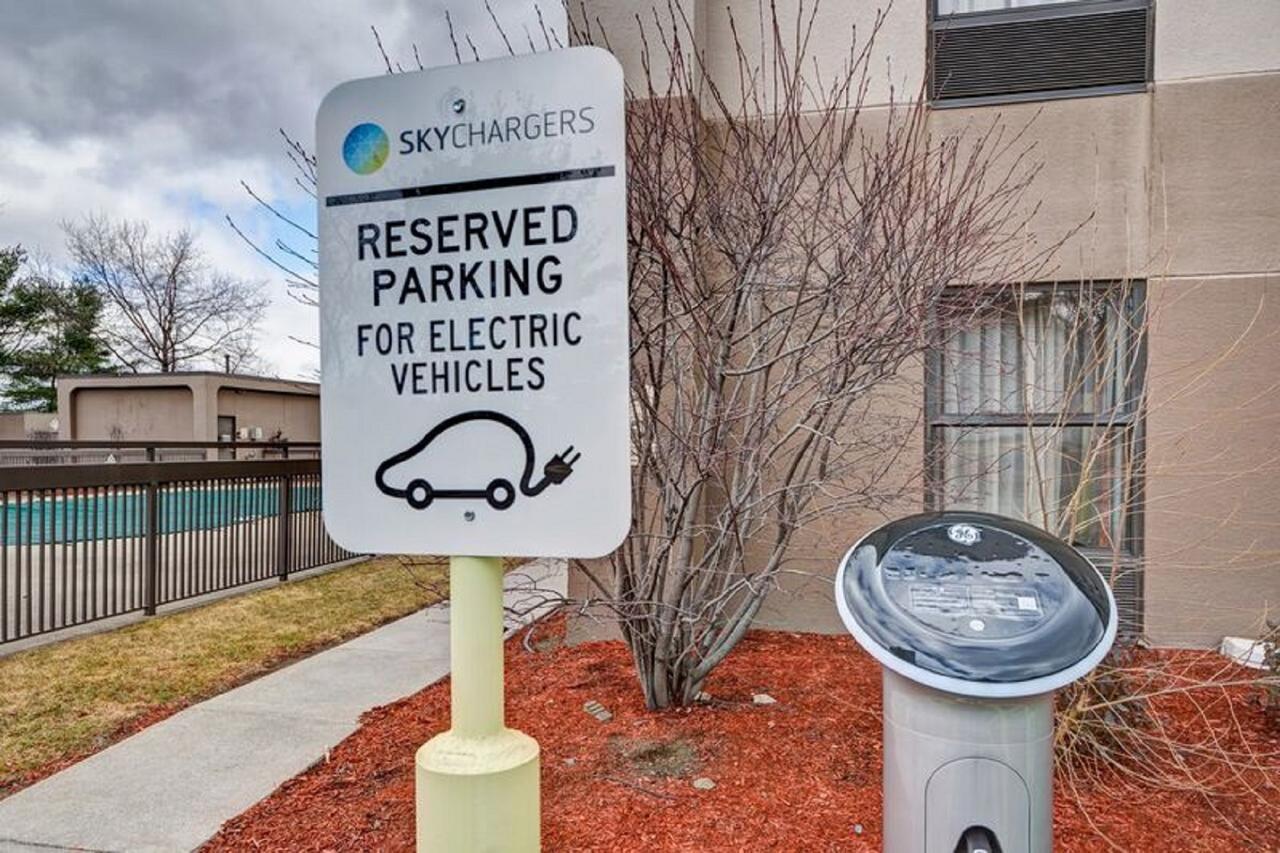 Hampton Inn Albany-Wolf Road - thumb 39