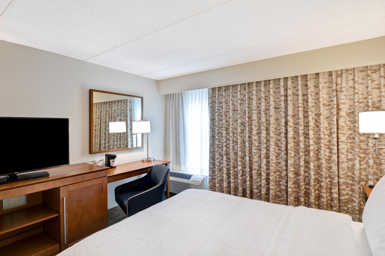 Hampton Inn Albany-Wolf Road - thumb 36