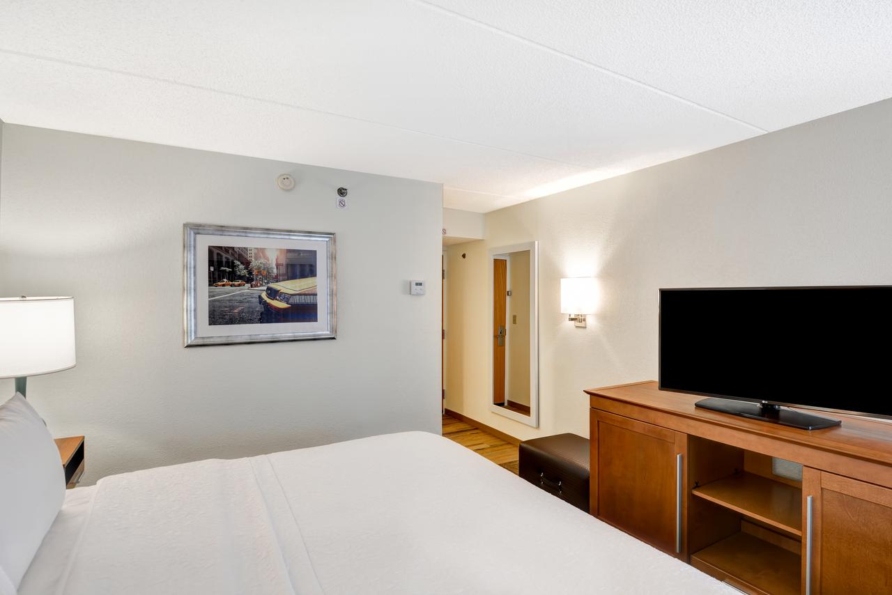 Hampton Inn Albany-Wolf Road - thumb 10