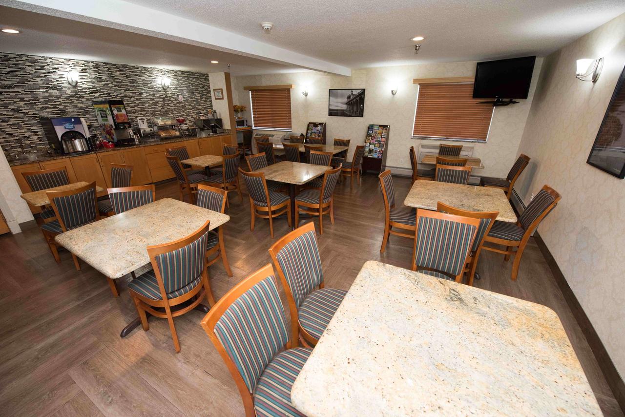 Best Western New Baltimore Inn - thumb 24