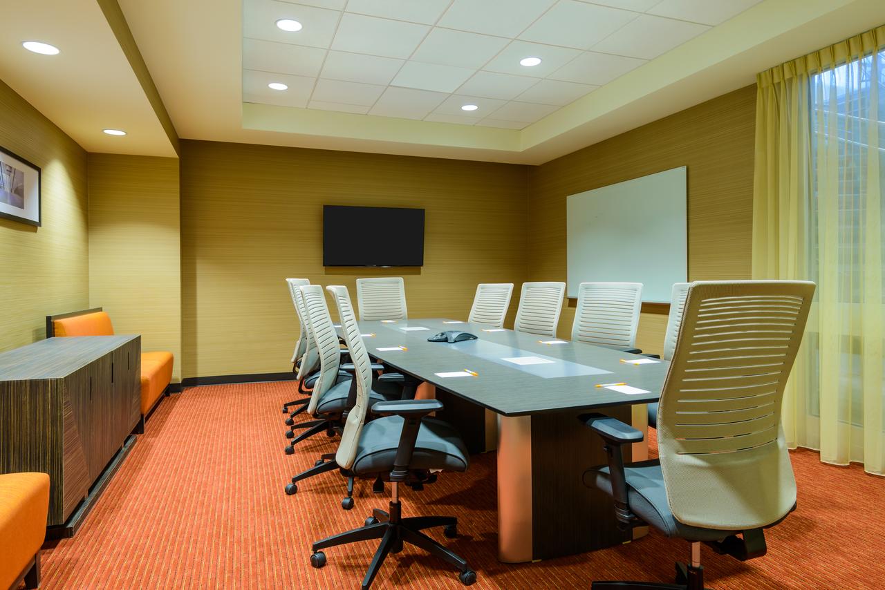Courtyard By Marriott Buffalo Downtown/Canalside - thumb 32