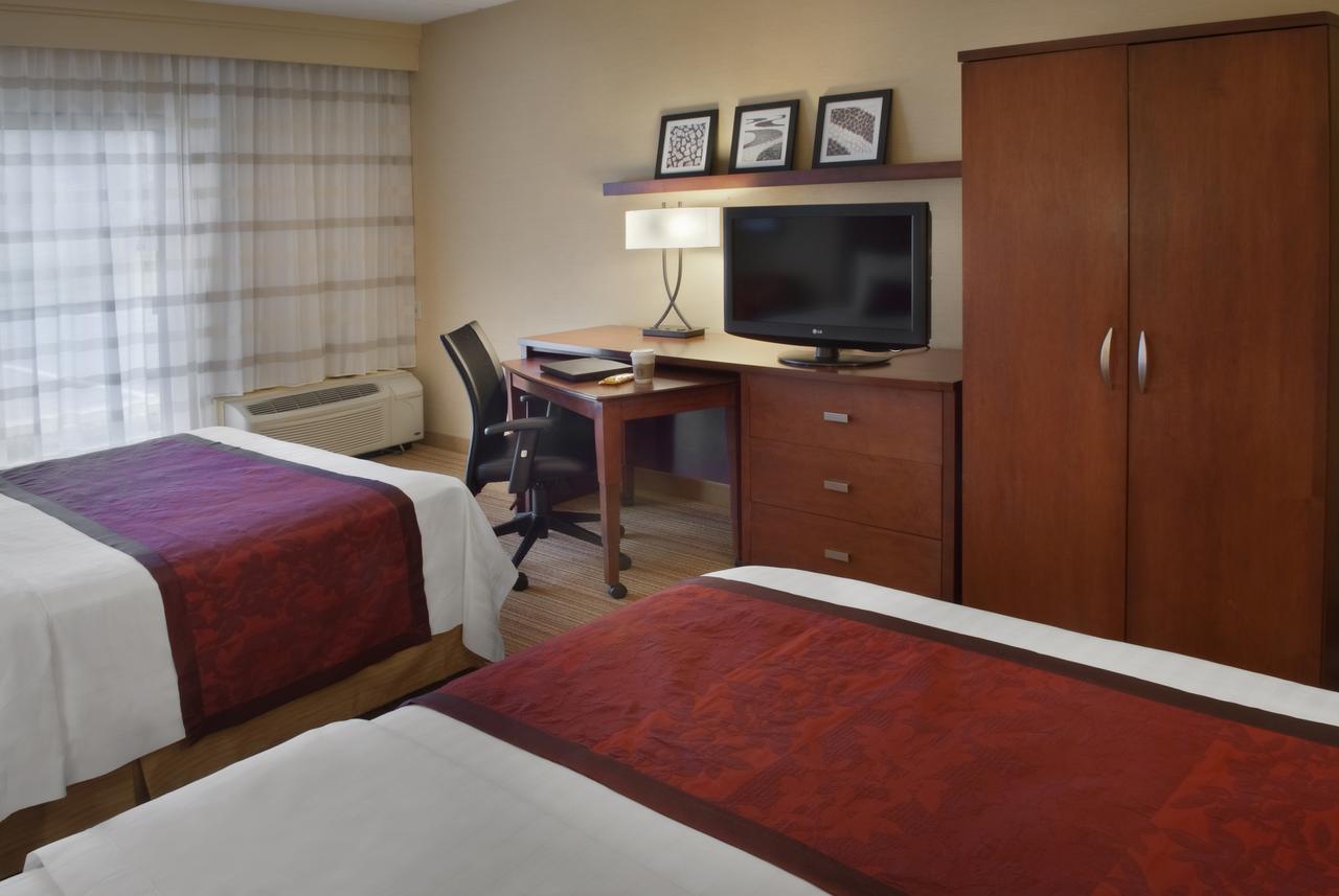 Courtyard By Marriott Fishkill - thumb 14