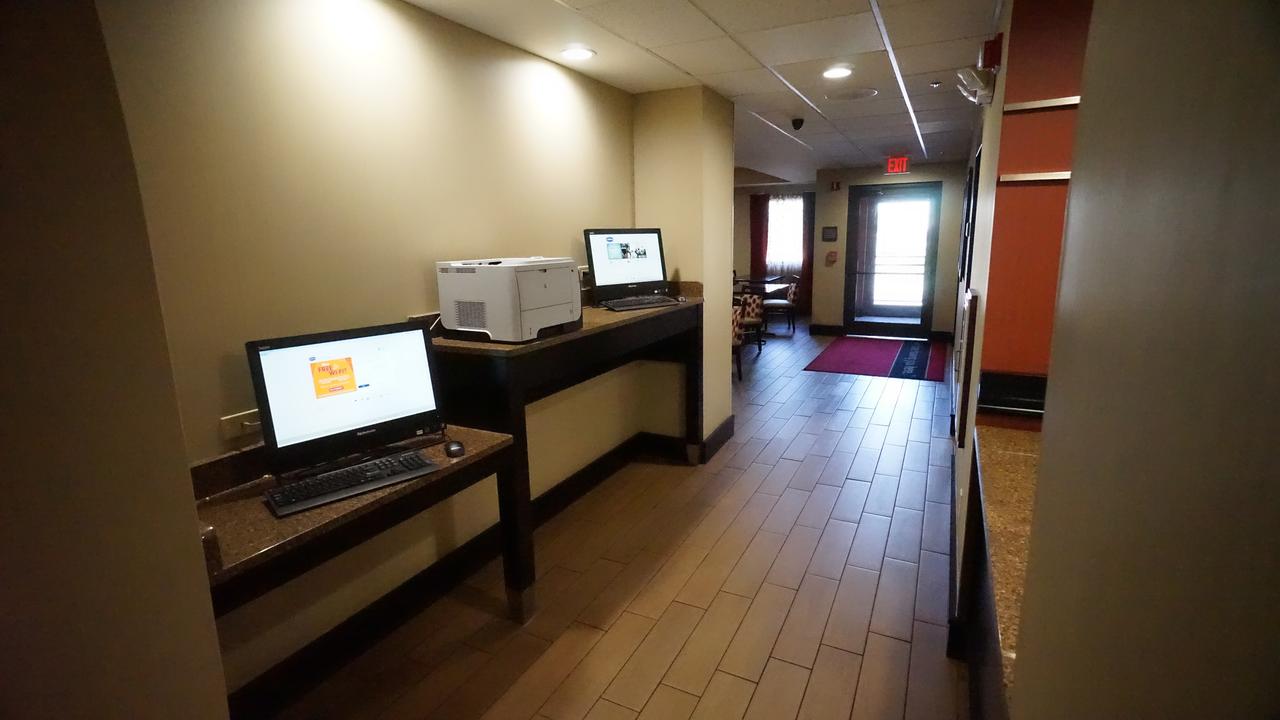 Hampton Inn Niagara Falls - thumb 16