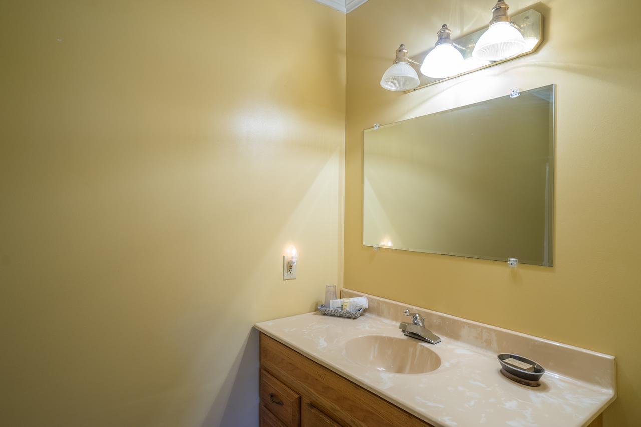 The Inn At Elk River - thumb 12