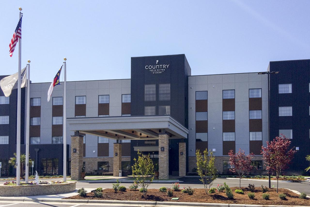 Country Inn & Suites By Radisson, Smithfield-Selma, NC - thumb 16