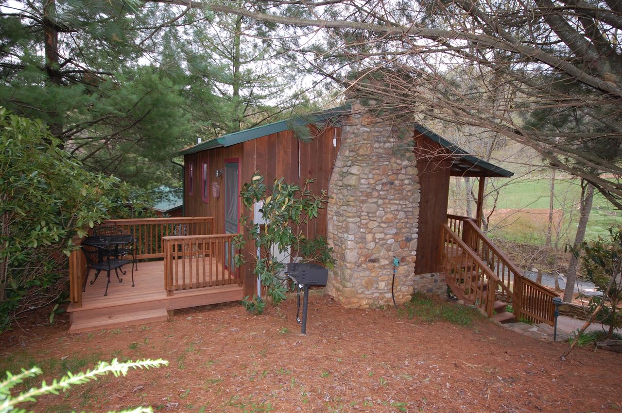 Mountain Springs Cabins - thumb 44