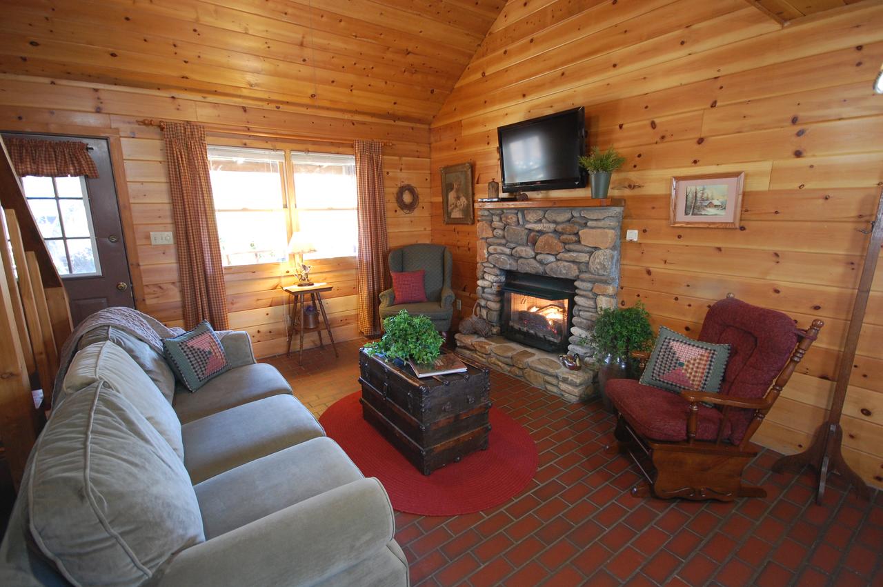 Mountain Springs Cabins - thumb 31