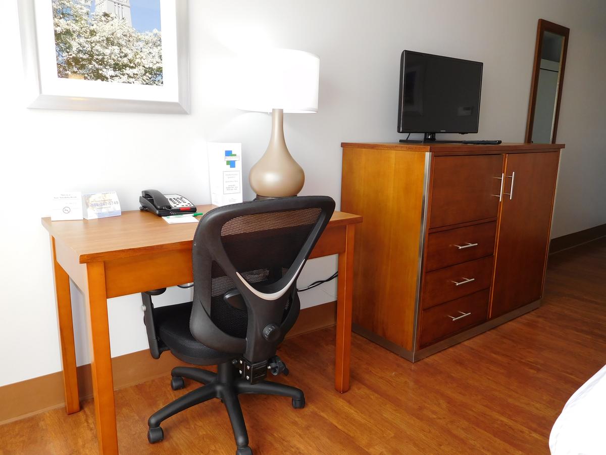 Wyndham Garden Greensboro - thumb 10