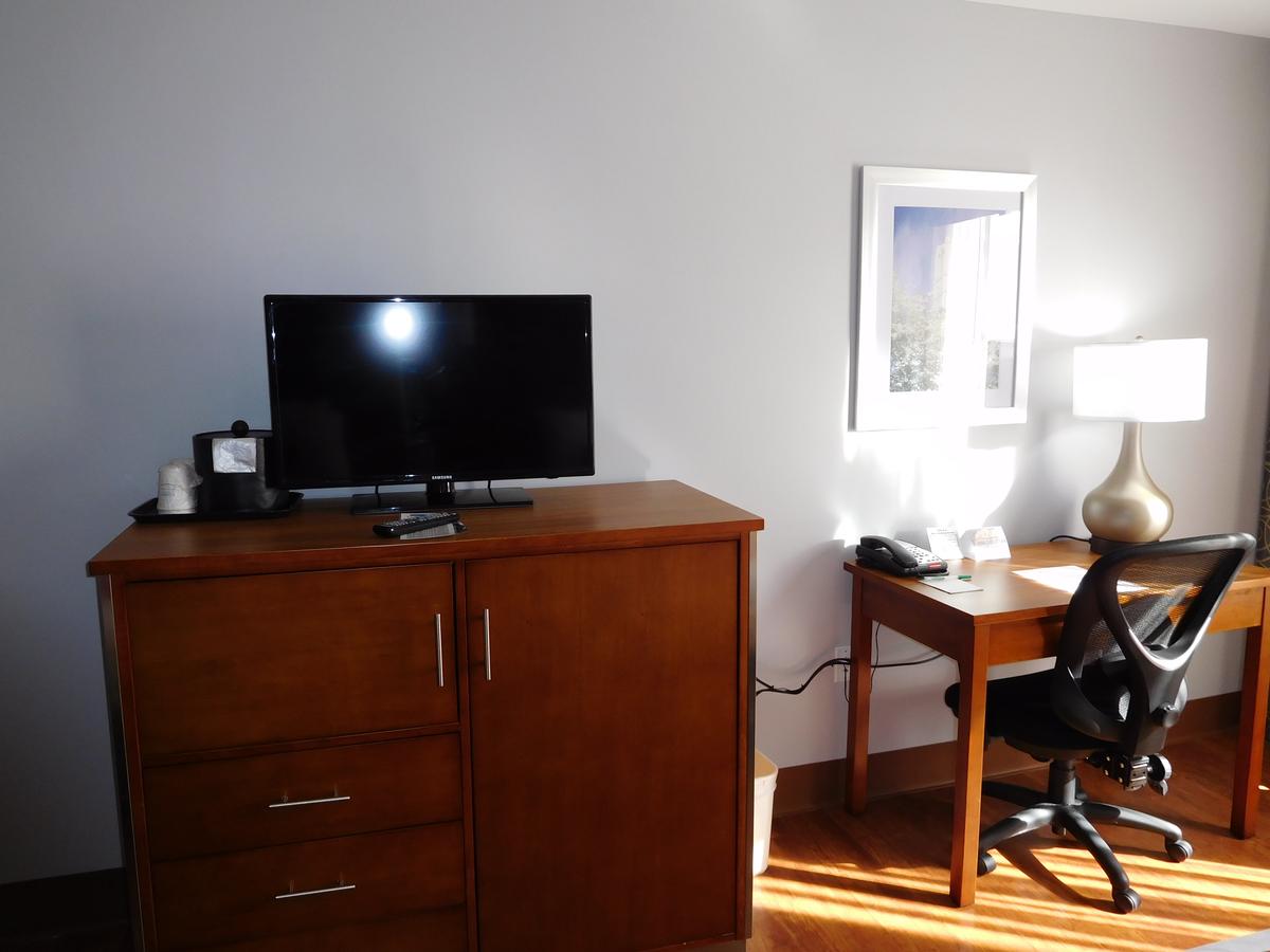 Wyndham Garden Greensboro - thumb 42