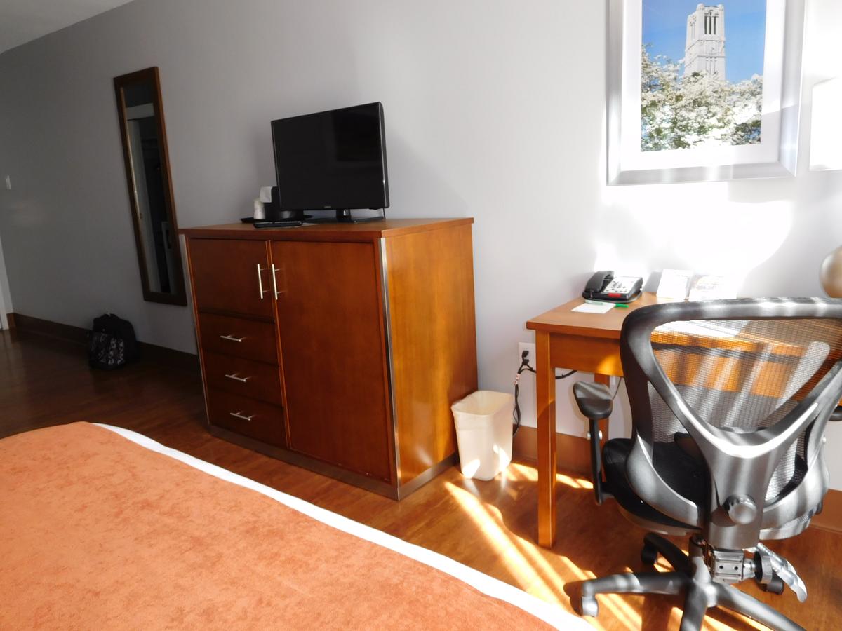 Wyndham Garden Greensboro - thumb 41