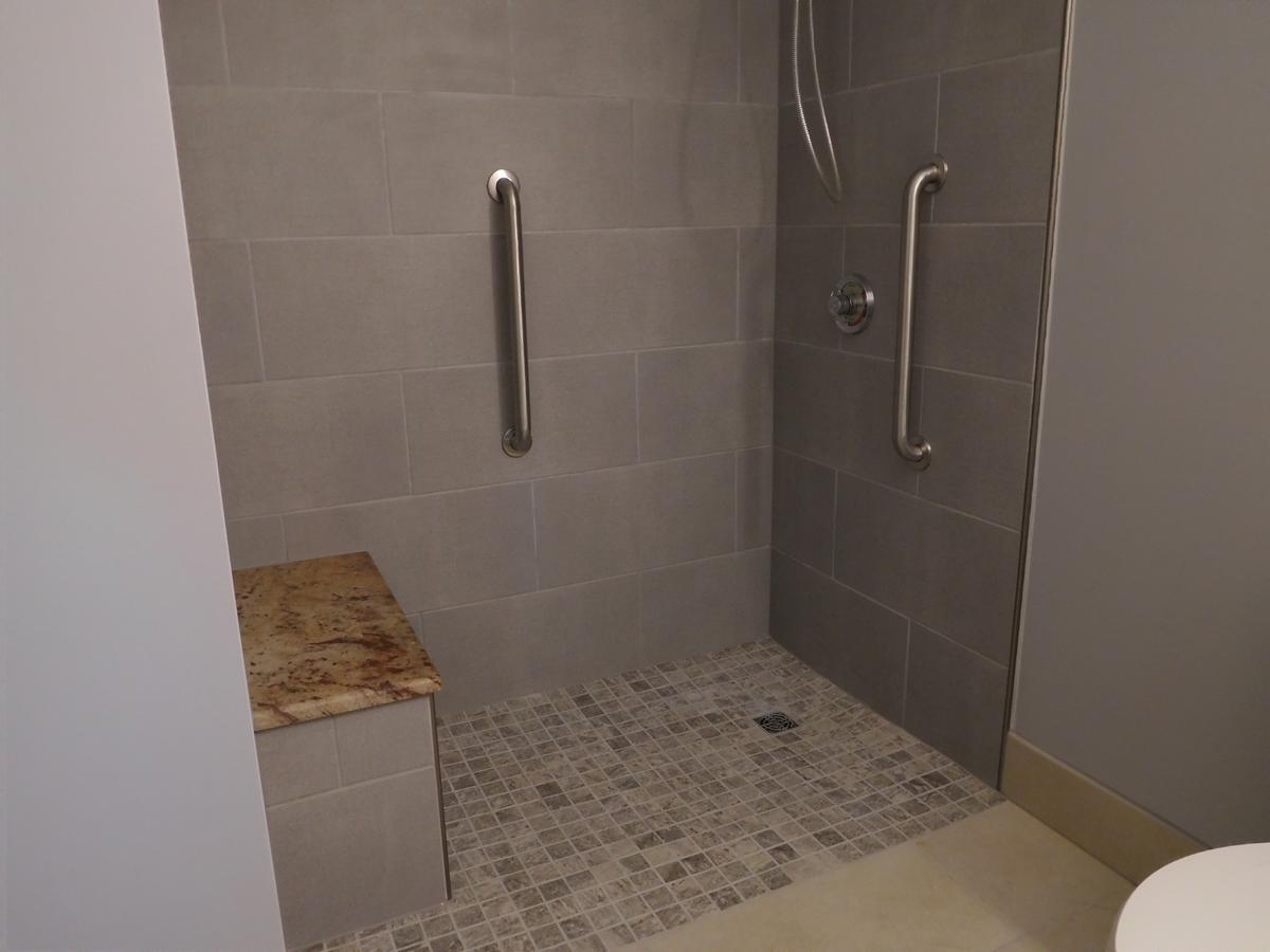 Wyndham Garden Greensboro - thumb 43