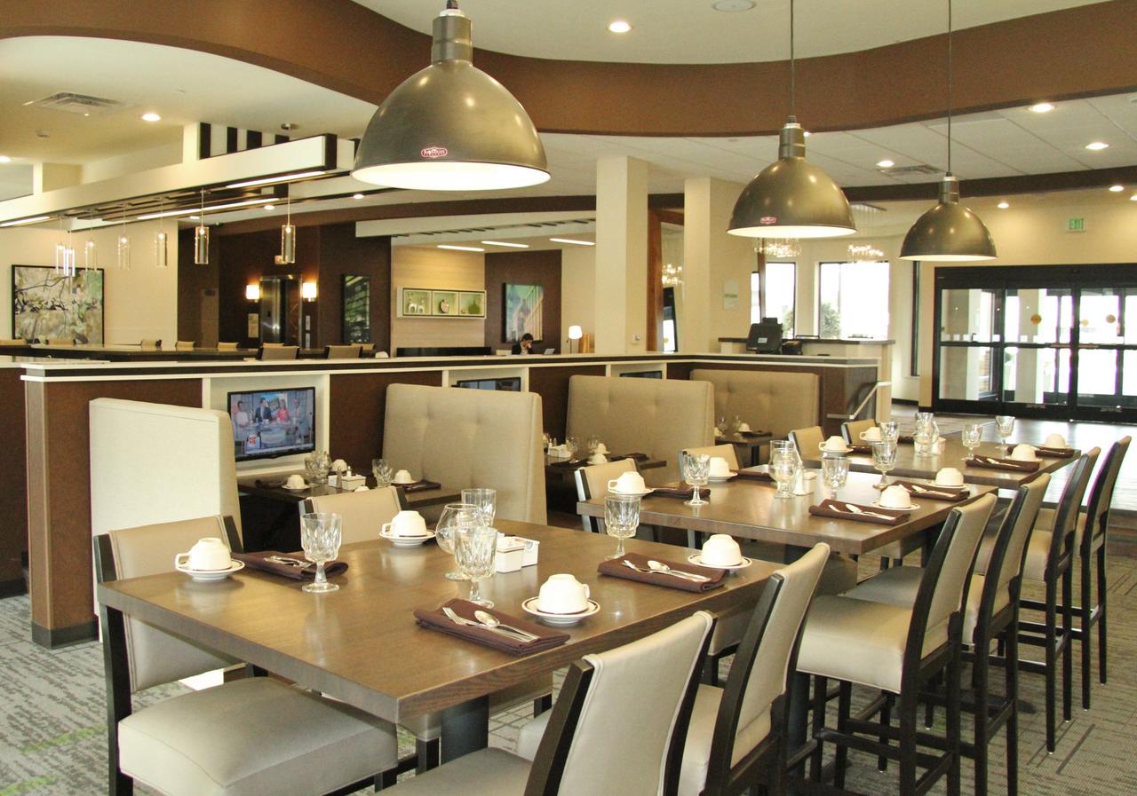 Holiday Inn Greensboro Coliseum - thumb 24