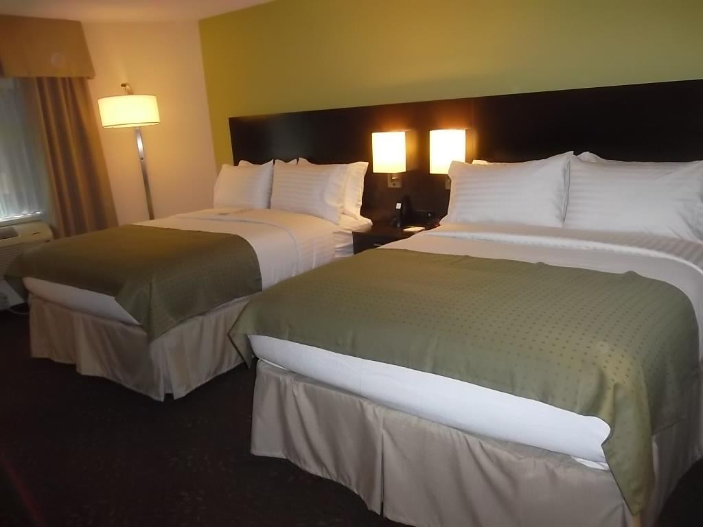 Holiday Inn Greensboro Coliseum - thumb 1