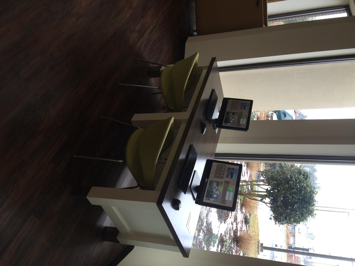 Holiday Inn Greensboro Coliseum - thumb 15