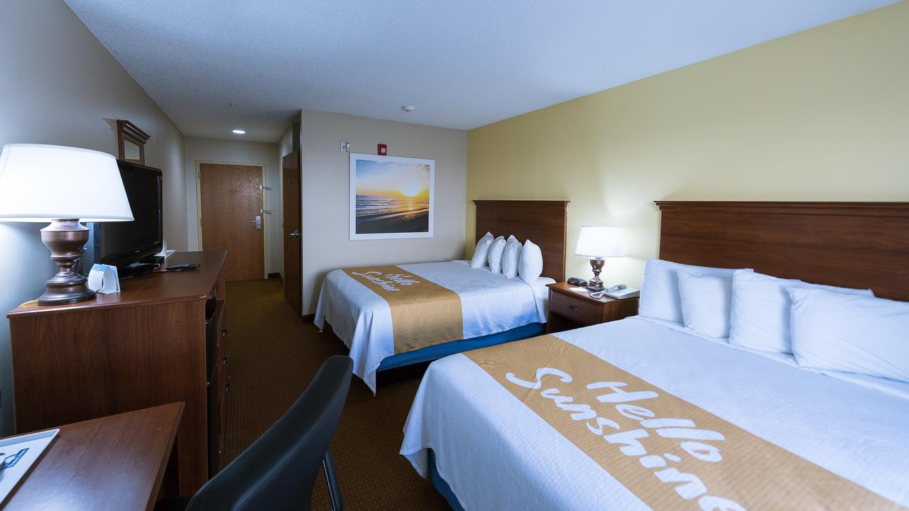 Days Inn By Wyndham Greensboro NC - thumb 11