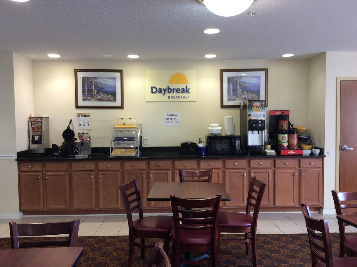 Days Inn By Wyndham Greensboro NC - thumb 23
